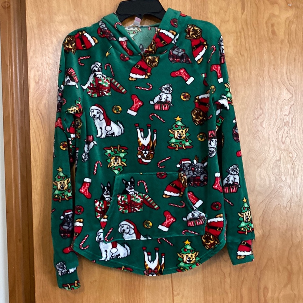 🌼 No Boundaries Junior Girls Holiday Shirt 🌼